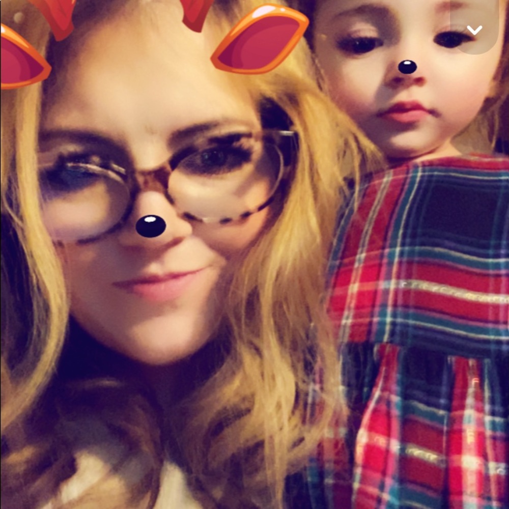 Meet your Posher, Carleigh